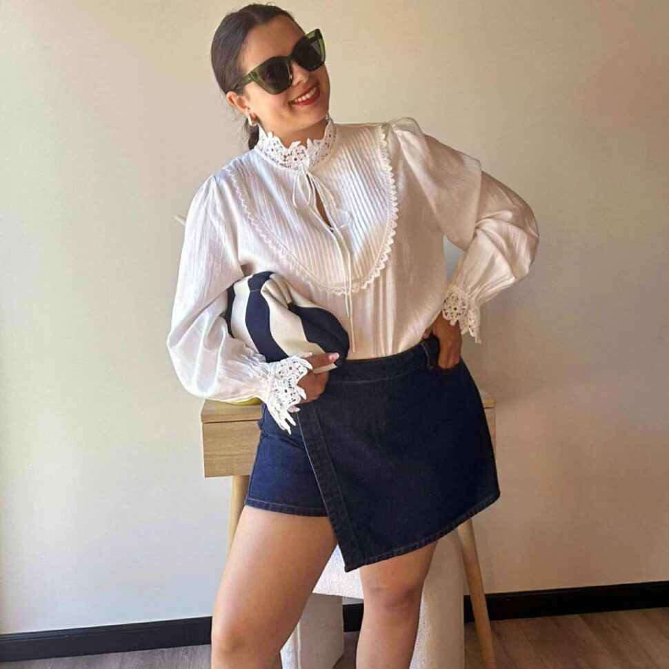 jupe short en jean tendance de l'été