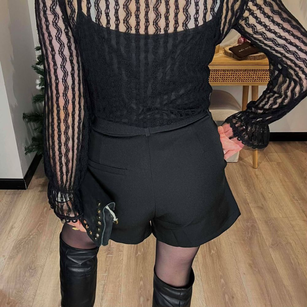 Short NICOLE – Image 2